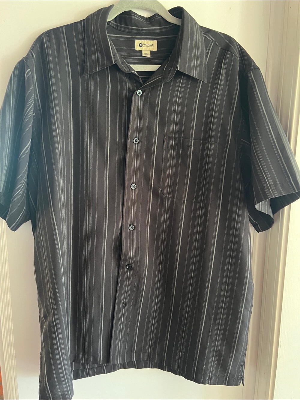 Haggar Men's Short-Sleeve Button-Down Shirt - Brown with White Stripes